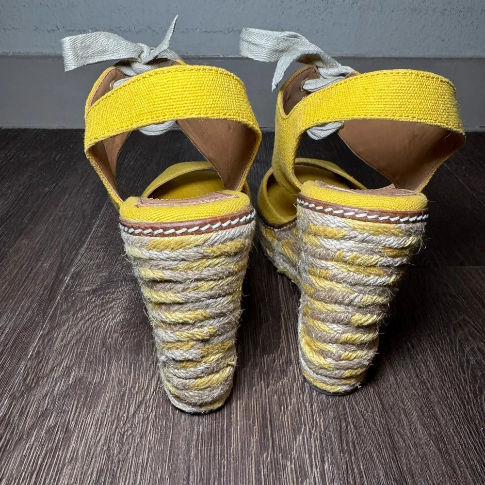 Tory Burch Linley size 9 yellow & tan Espadrille Wedge shoes